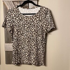 White Stag Brown Leopard Print Short Sleeve Top